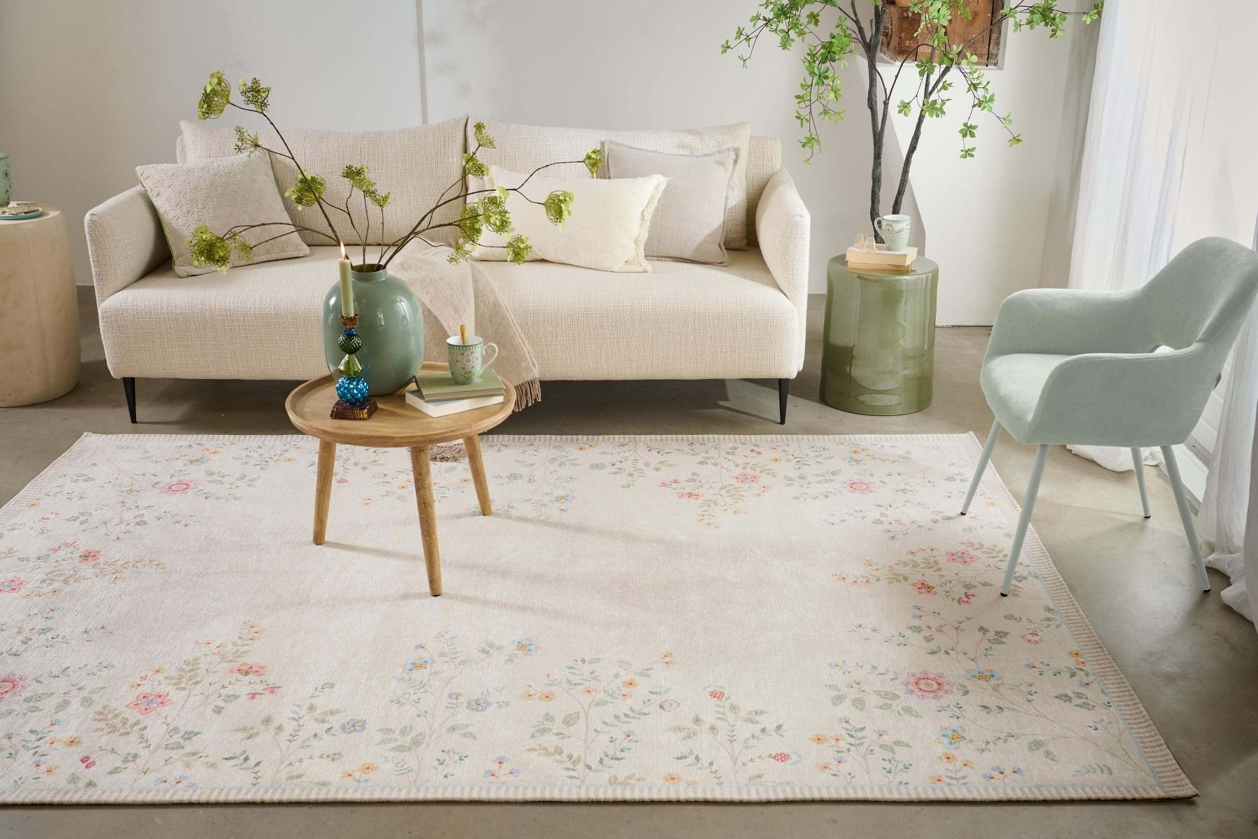 Tapis Campo de Flores by Pip Blanc Cassé