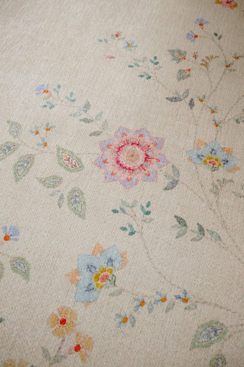 Tapis Campo de Flores by Pip Blanc Cassé