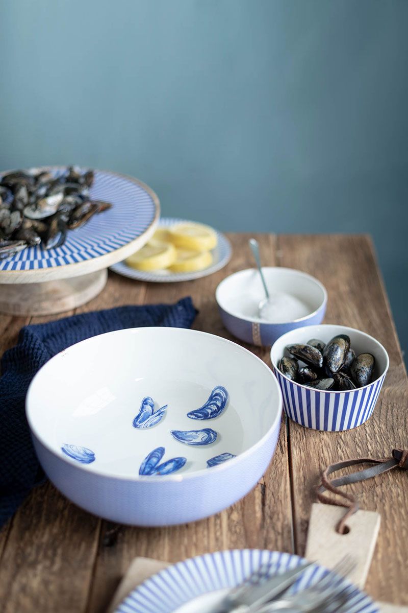 Wooden Platter Blue 32 Cm