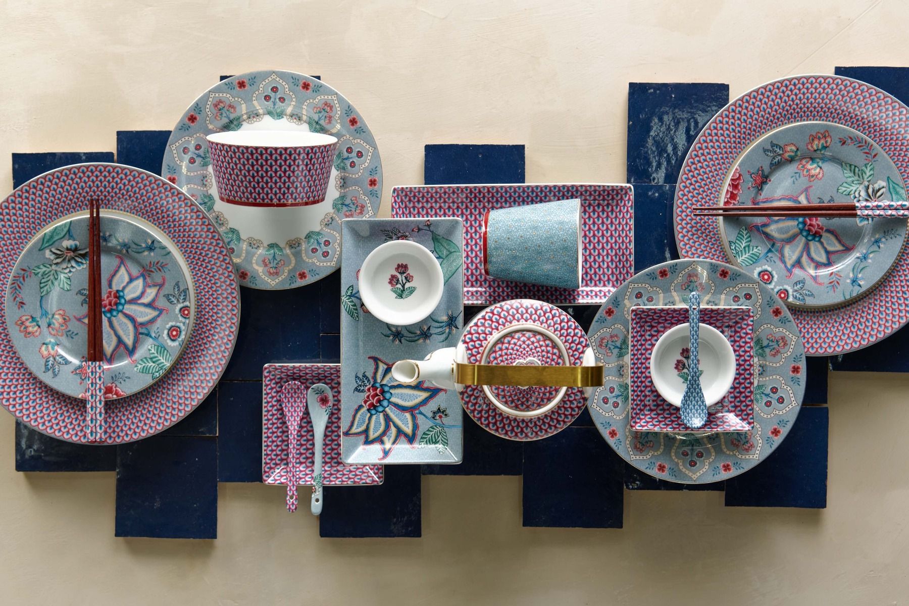 Oriental Flower Festival Sushi Set Blue