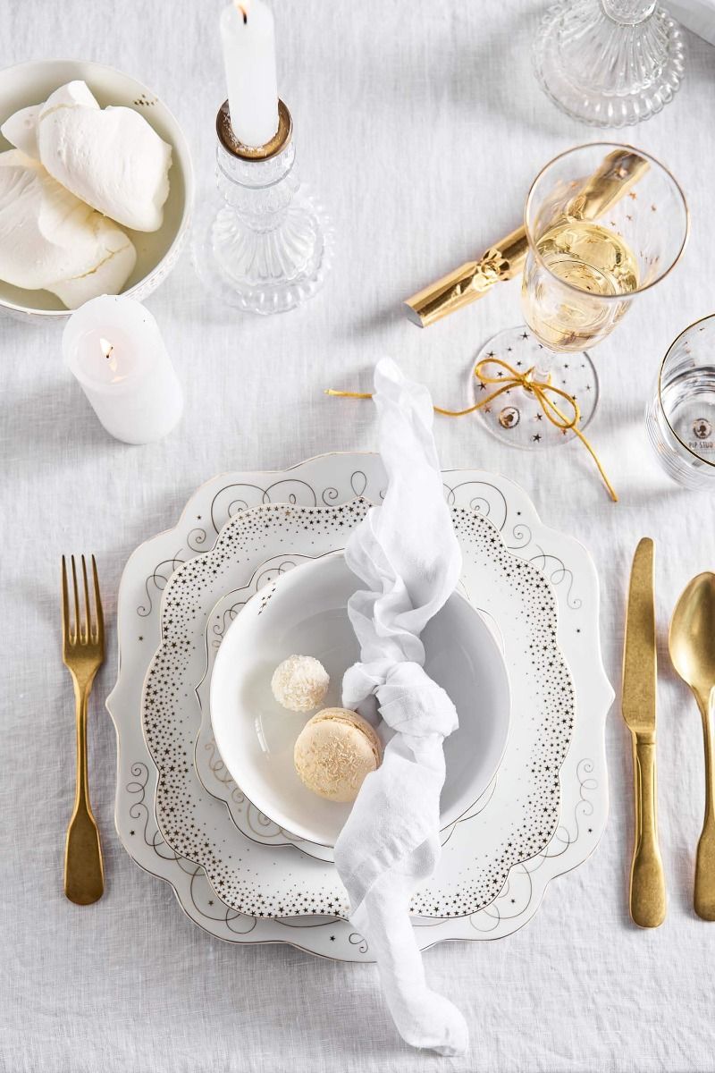 Royal Winter White Champagne Glass