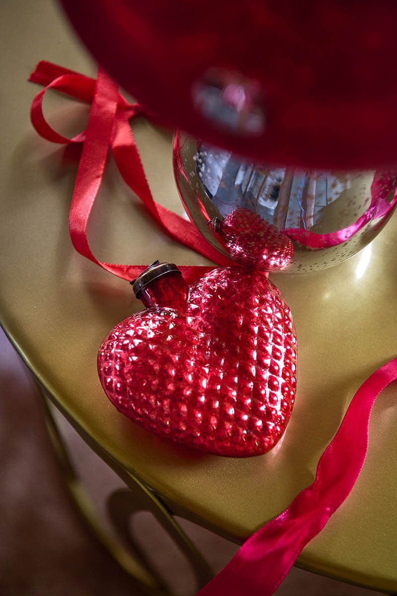 Ornament Glass Heart Pink 10cm