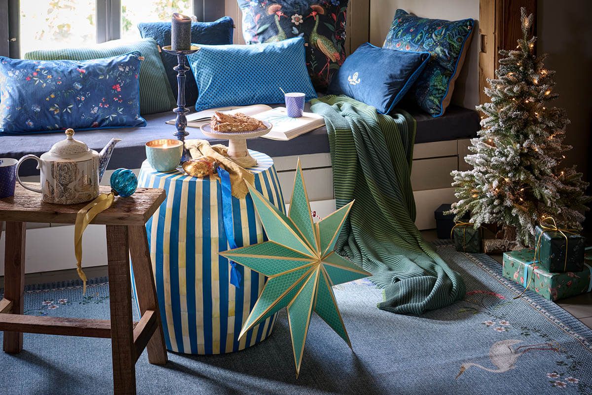 Christmas Star Paper Green 60cm