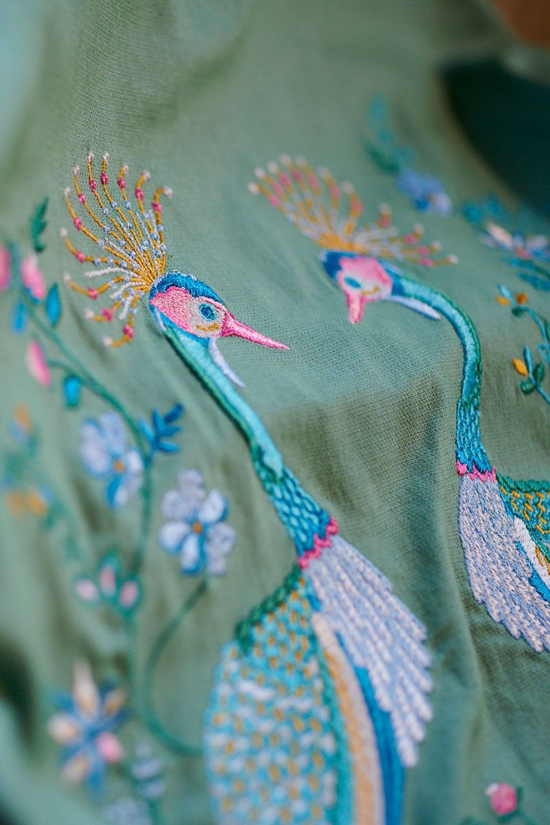 Kimono Flirting Birds Embroidery Green