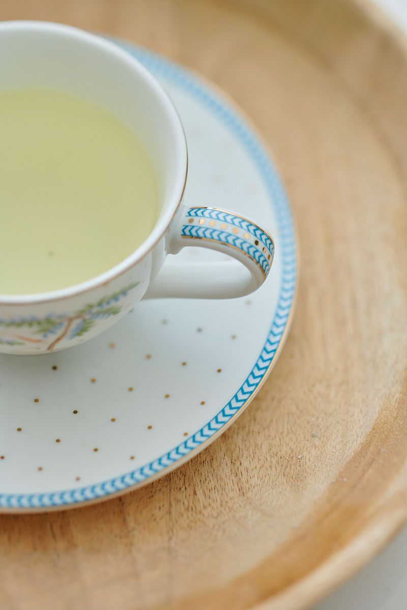 Tasse et Soucoupe à Expresso à Pois Jolie en Coloris Doré