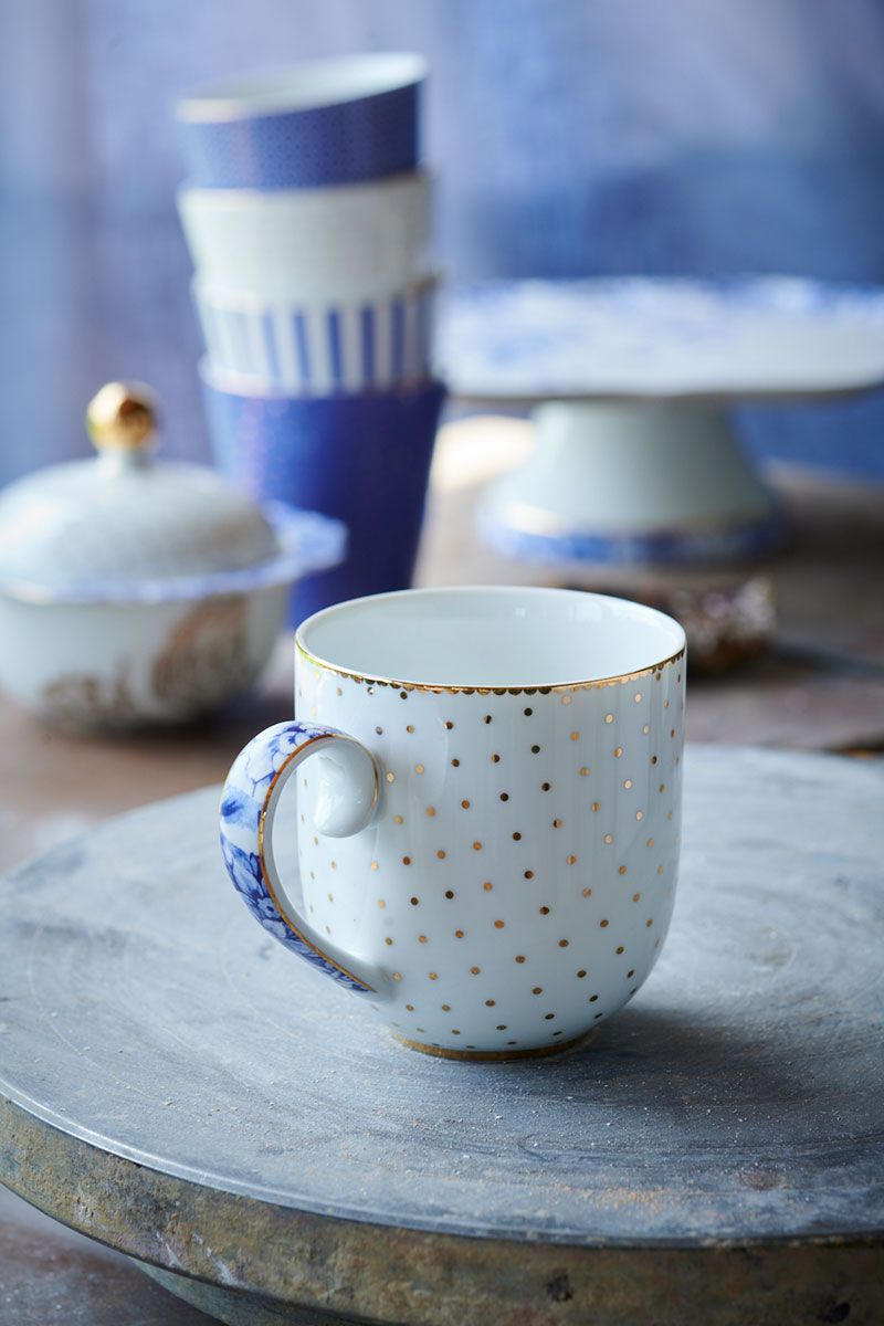 Royal White Mok Klein