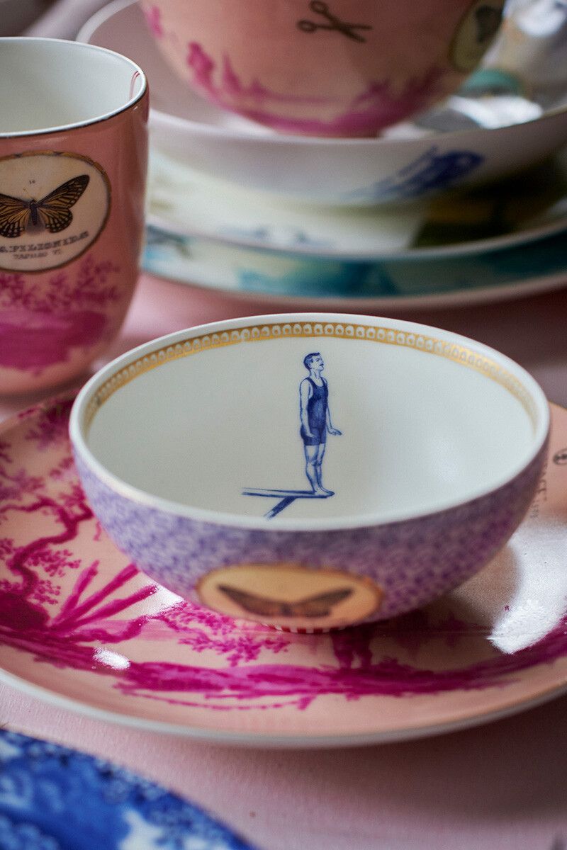Heritage Pastry Plate Painted Pink 18 cm