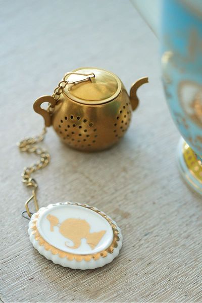 Royal White Tea Infuser Medaillon  