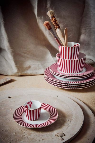 Royal Stripes Egg Cup Dark Pink