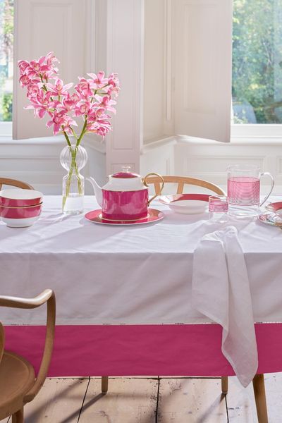 Pip Chique Tablecloth Pink