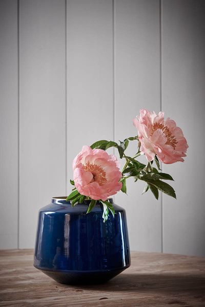 Metal Vase Blue 22 cm
