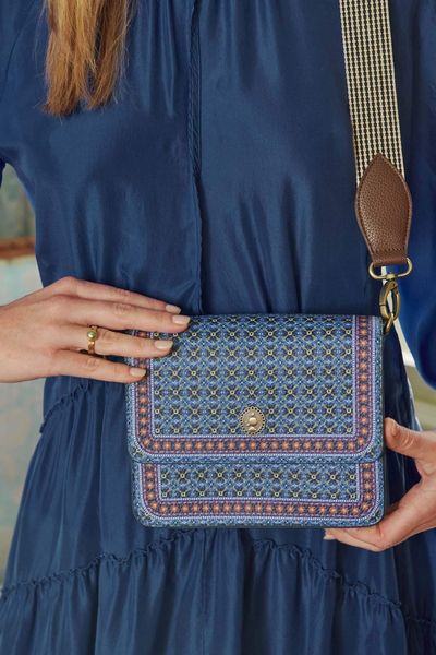 Cross Body Small Clover Blue