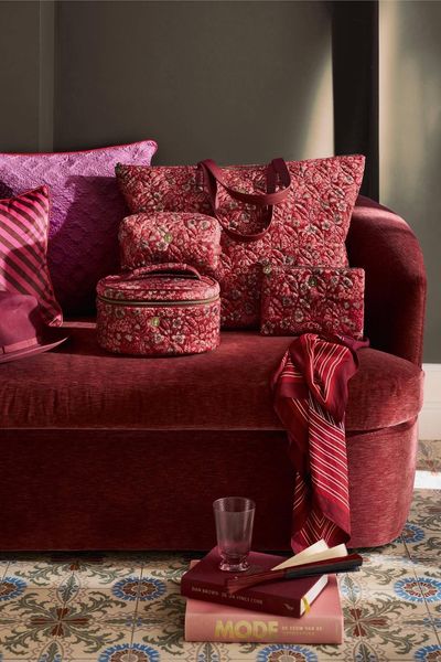 Necessaire Coco Mittelgroß Quilted Daisy Dreams Rot