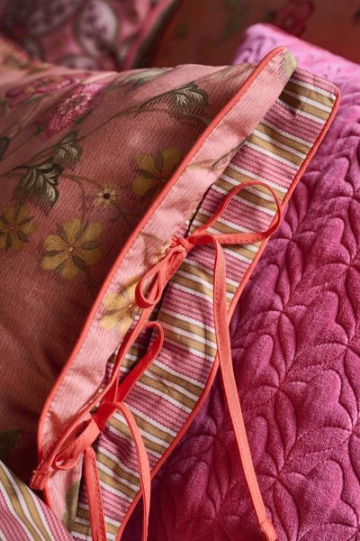 Cushion Coco Flower Coral