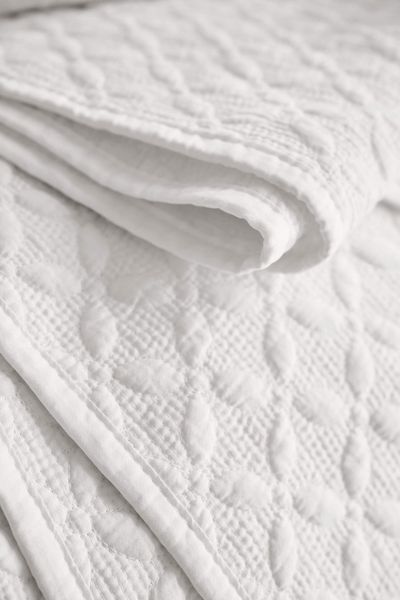 Throw Yuna Blanc Cassé