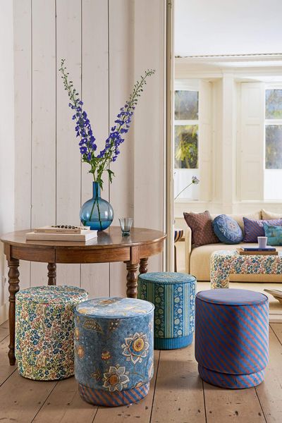 Hocker Block Stripe Blau