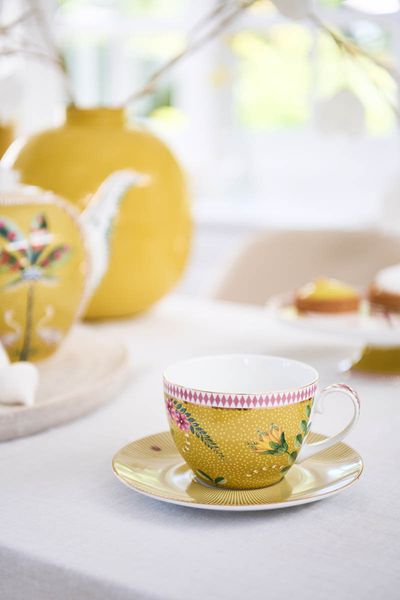 La Majorelle Cappuccino Cup & Saucer Yellow