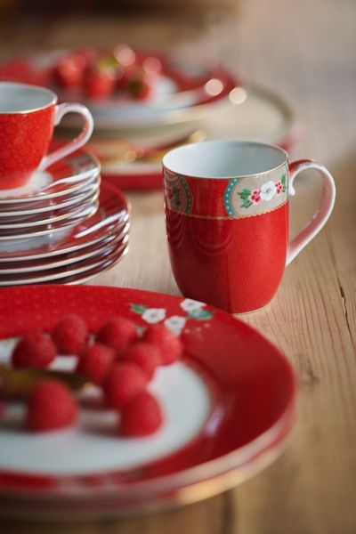 Blushing Birds Mug Small Red