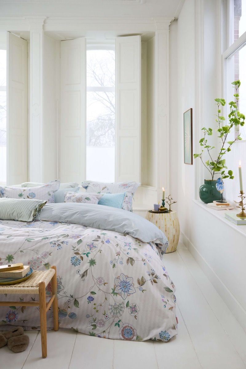 Pip Studio Duvet Cover Set Flores Bailando Off-White | Pip Studio