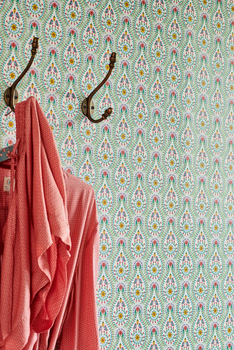 Discover colorful nonwoven wallpaper from Pip Studio Pip Studio